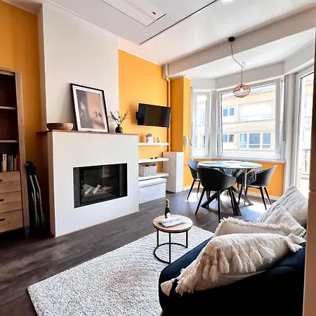 Beachside Family With Sea View For 6 *